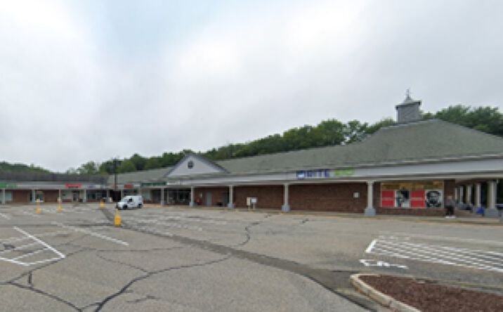 Pictures of Retail, Office property located at 435 Main St, Monroe, CT 06468 for lease - image #1