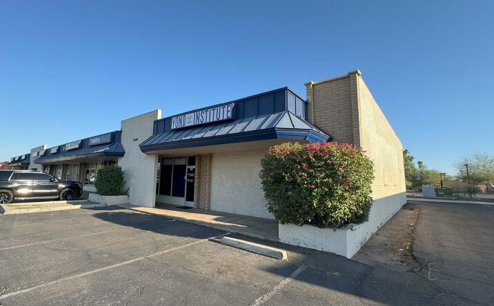 Pictures of Retail, Office property located at 13250 W Van Buren St, Goodyear, AZ 85338 for lease - image #1