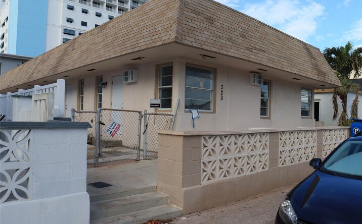 Pictures of Land property located at 320 Minnesota Street, Hollywood, FL 33019 for lease - image #1
