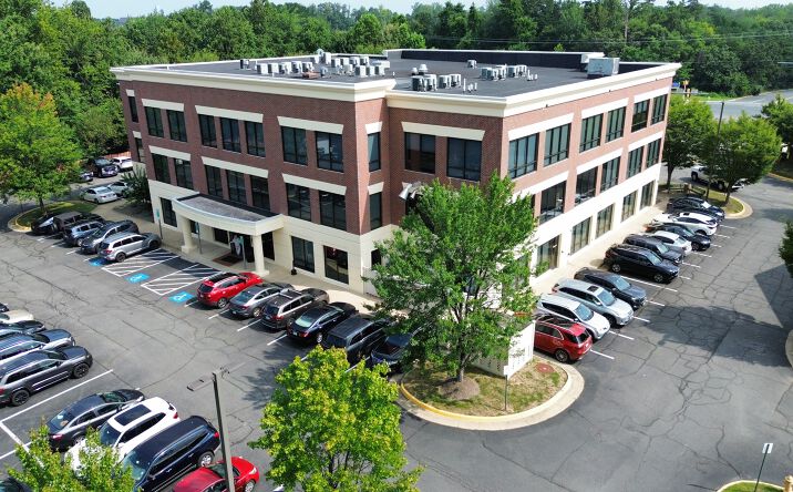 Pictures of Office property located at 4001 Prince William Pkwy, Woodbridge, VA 22192 for lease - image #1