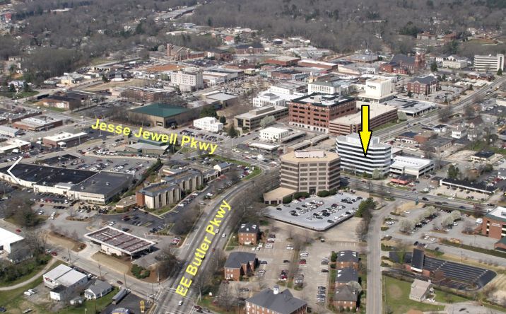 Pictures of Office property located at 303 Jesse Jewell Pkwy SE, Gainesville, GA 30501 for lease - image #1
