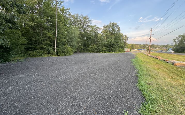 Pictures of Retail property located at 352 US-206, Branchville, NJ 07826 for lease - image #1