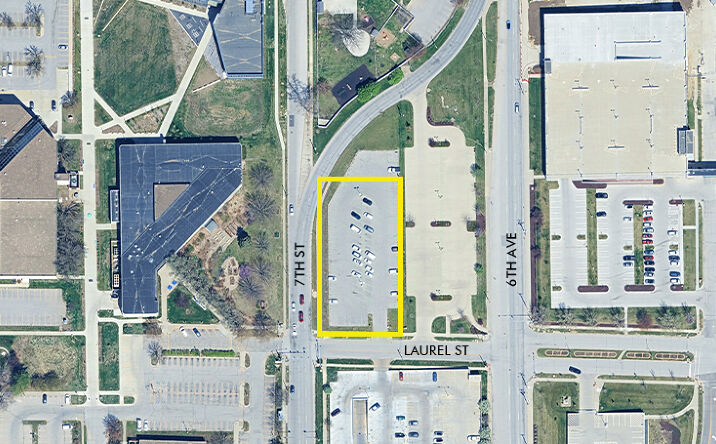 Pictures of Land property located at 1105 7th St, Des Moines, IA 50314 for lease - image #1