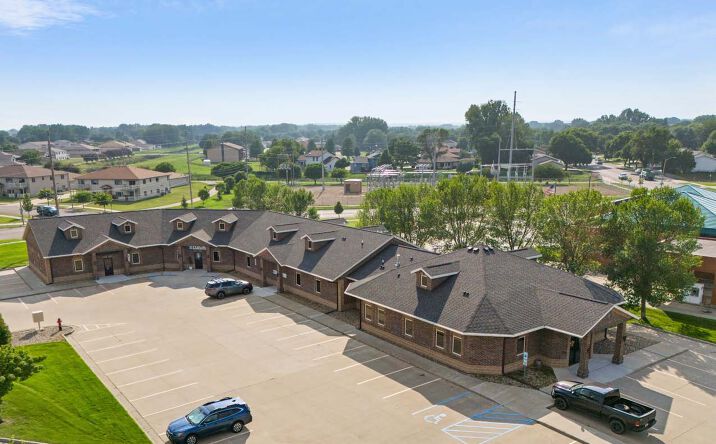 Pictures of Office property located at 1000 Tacoma Ave, Bismarck, ND 58504 for lease - image #1