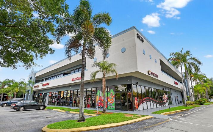 Pictures of Office property located at 3801 N University Dr, Sunrise, FL 33351 for lease - image #1