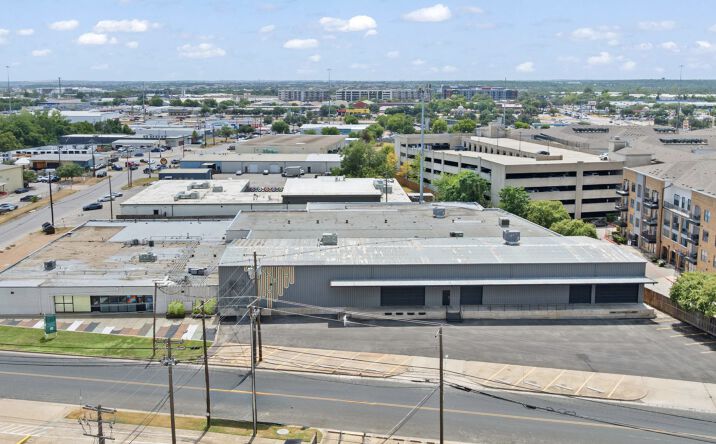 Pictures of Retail, Office, Industrial property located at 211 E Alpine Rd, Austin, TX 78704 for lease - image #1