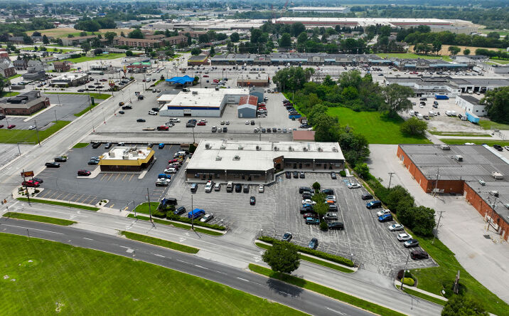 Pictures of Retail property located at 1010 Eichelberger St, Hanover, PA 17331 for lease - image #1