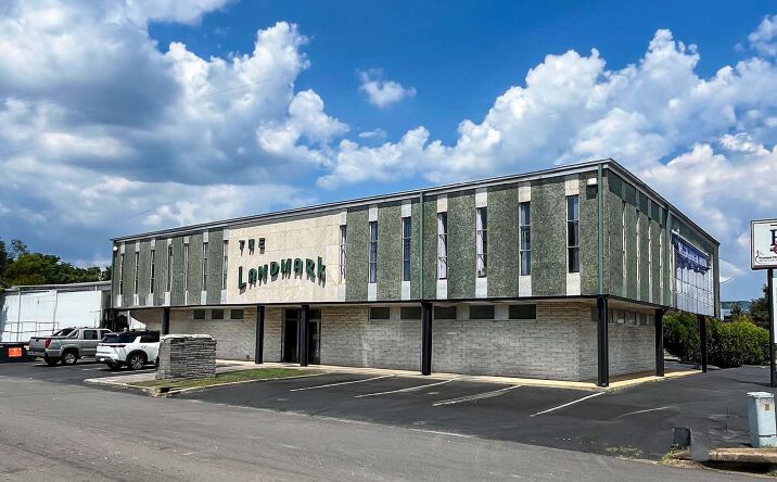 Pictures of Office property located at 2400 Bob Wallace Ave SW, Huntsville, AL 35805 for lease - image #1