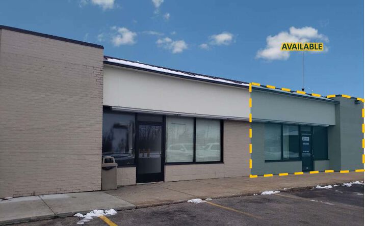 Pictures of Retail property located at 3990 Tittabawassee Rd, Saginaw, MI 48604 for lease - image #1