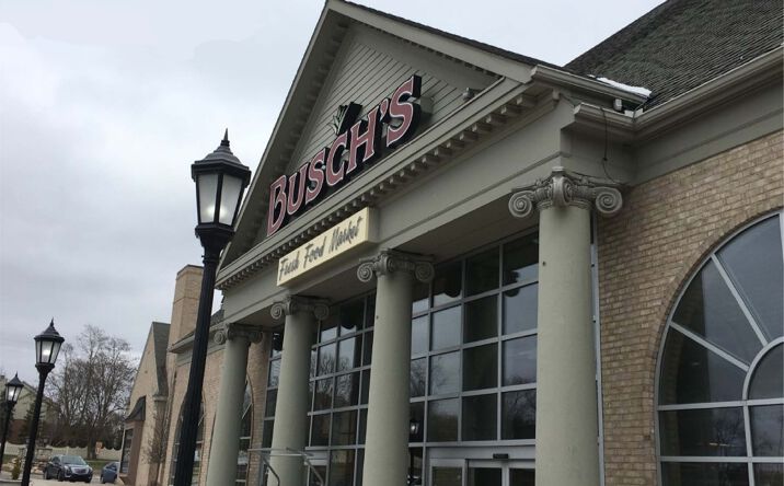 Pictures of Retail property located at 33210-33290 W. 14 Mile Road, West Bloomfield Township, MI 48322 for lease - image #1