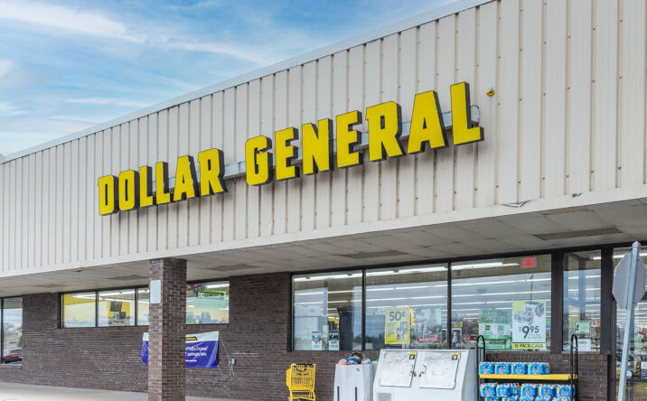 Pictures of Retail property located at 1109-1129 E State St, Cheboygan, MI 49721 for lease - image #1