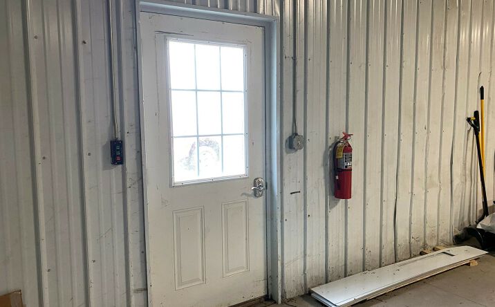 Pictures of Industrial property located at 655 49th St, Marion, IA 52302 for lease - image #1