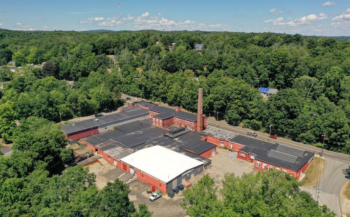 Pictures of Retail, Office, Industrial property located at 21-69 Main St, Leicester, MA 01611 for lease - image #1