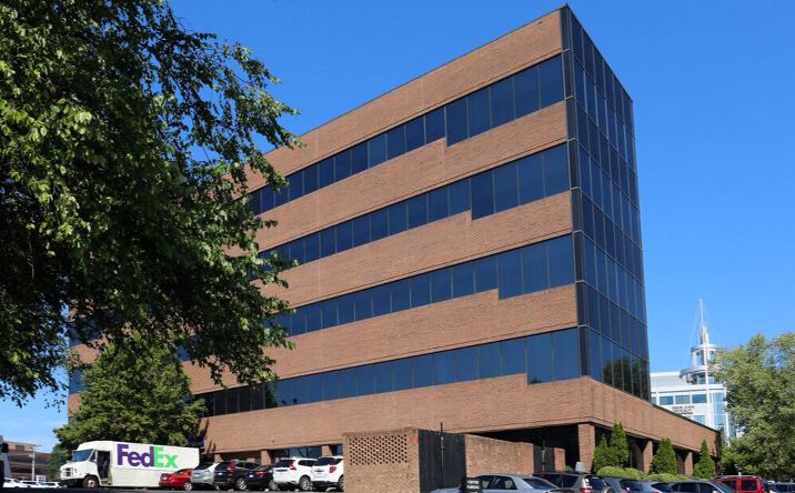 Pictures of Office property located at 101 S Stratford Rd, Winston-Salem, NC 27104 for lease - image #1