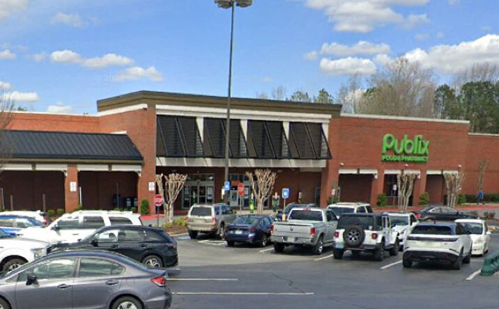 Pictures of Retail, Office, Restaurant property located at 4942 Atlanta Hwy, Alpharetta, GA 30004 for lease - image #1