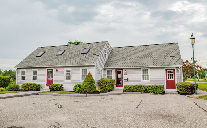 Pictures of Office property located at 208 US-1, Freeport, ME 04032 for lease - image #1