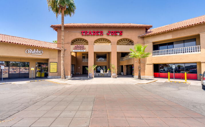 Pictures of Retail, Office property located at 1101 N Wilmot Rd, Tucson, AZ 85712 for lease - image #1