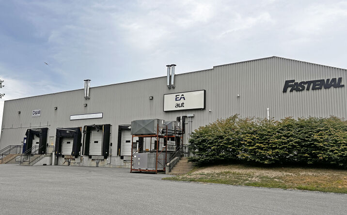 Pictures of Industrial property located at 10 Arctic Cir, Biddeford, ME 04005 for lease - image #1