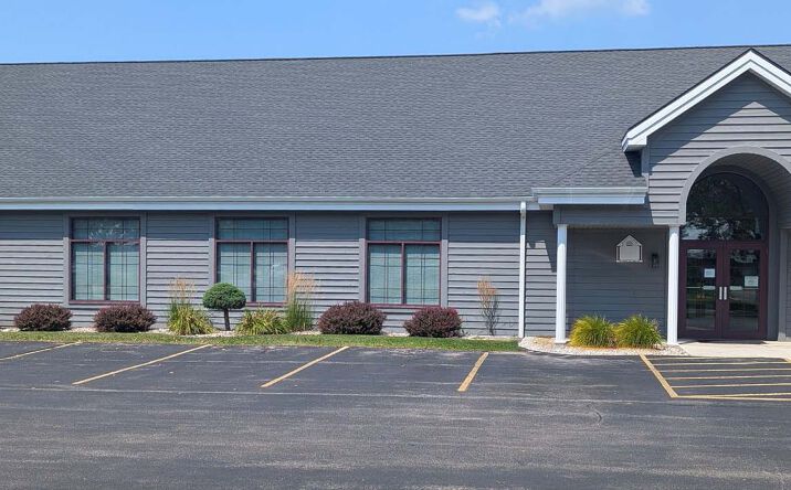 Pictures of Office property located at 885 Western Ave, Fond du Lac, WI 54935 for lease - image #1
