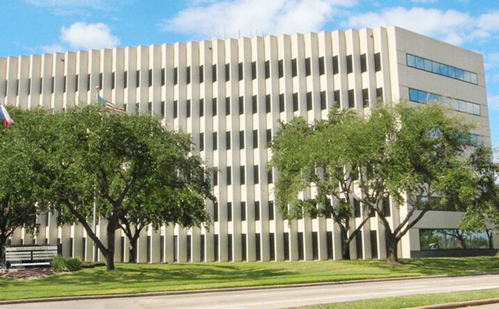 Pictures of Office property located at 4800 Sugar Grove Blvd, Stafford, TX 77477 for lease - image #1