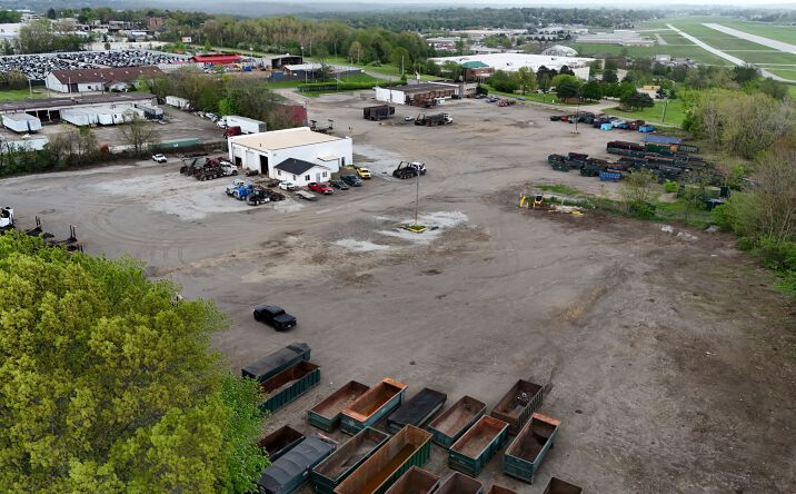 Pictures of Industrial property located at 1350 Kelly Ave, Akron, OH 44306 for lease - image #1