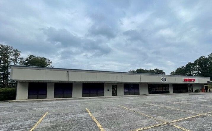 Pictures of Retail property located at 275 Forest Rd, Bessemer, AL 35023 for lease - image #1