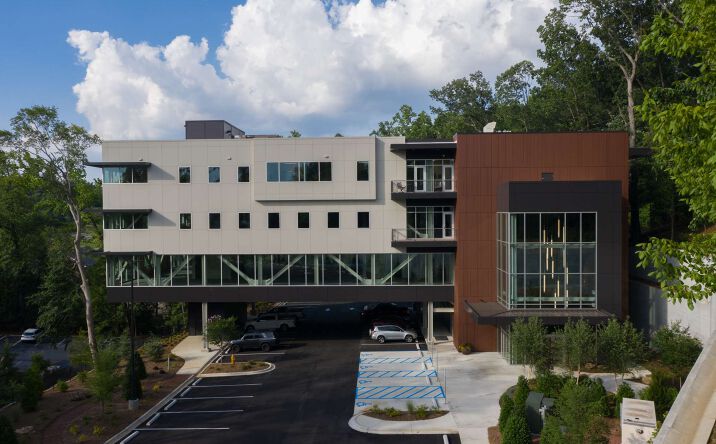 Pictures of Office property located at 2101 Old Columbiana Rd, Birmingham, AL 35216 for lease - image #1