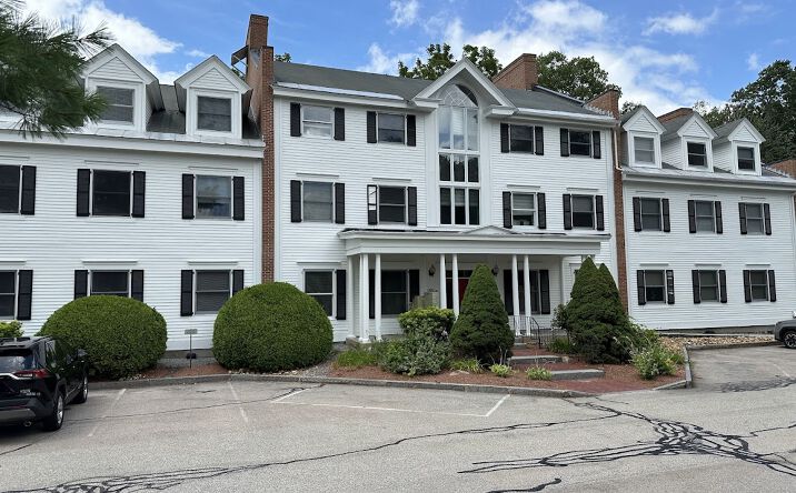 Pictures of Office property located at 501 South St, Bow, NH 03304 for lease - image #1