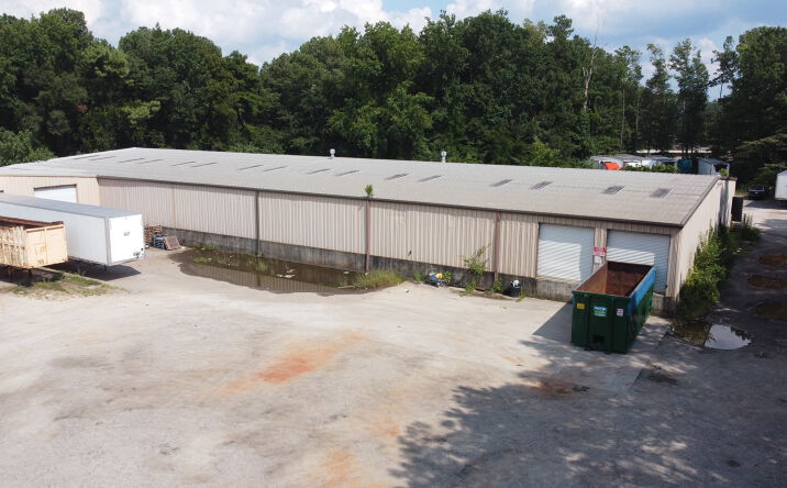 Pictures of Industrial property located at 733 Glendale Rd, Scottdale, GA 30079 for lease - image #1