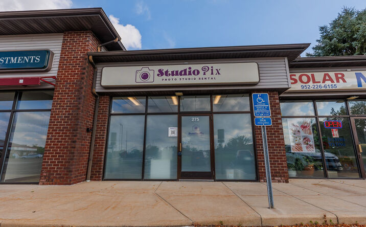 Pictures of Retail property located at 14247 Oconnell Ct, Savage, MN 55378 for lease - image #1