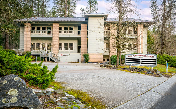 Pictures of Office property located at 117 New Mohawk Rd, Nevada City, CA 95959 for lease - image #1