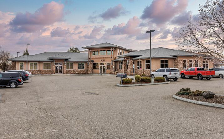 Pictures of Office property located at 8121 W Grandridge Blvd, Kennewick, WA 99336 for lease - image #1