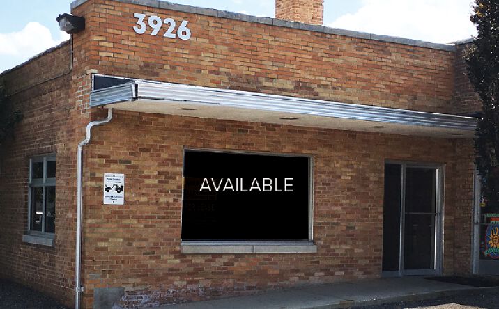 Pictures of Retail, Office property located at 3926 W River Dr, Comstock Park, MI 49321 for lease - image #1