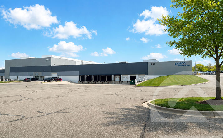 Pictures of Industrial property located at 660 South Blvd W, Pontiac, MI 48341 for lease - image #1