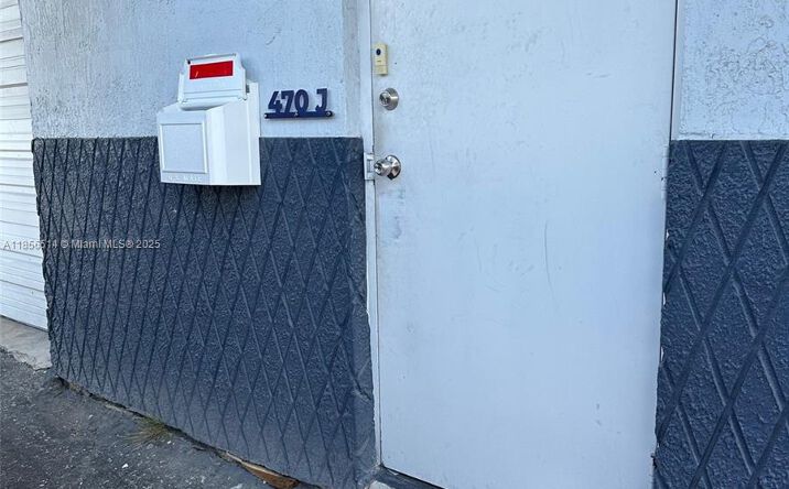 Pictures of Industrial property located at 470 Ansin Blvd # 470J, Hallandale Beach, FL 33009 for lease - image #1