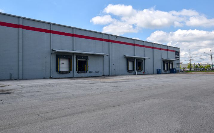 Pictures of Industrial property located at 2224 Polymer Dr, Chattanooga, TN 37421 for lease - image #1
