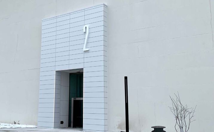 Pictures of Office property located at 3500 Depauw Blvd, Indianapolis, IN 46268 for lease - image #1