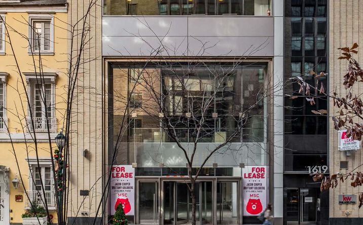 Pictures of Retail property located at 1619 Walnut St, Philadelphia, PA 19103 for lease - image #1