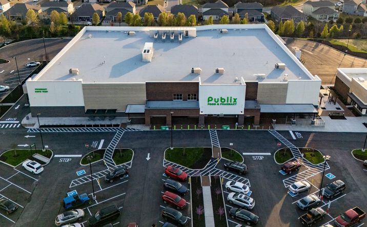 Pictures of Retail property located at 5229 Veterans Pkwy, Murfreesboro, TN 37128 for lease - image #1
