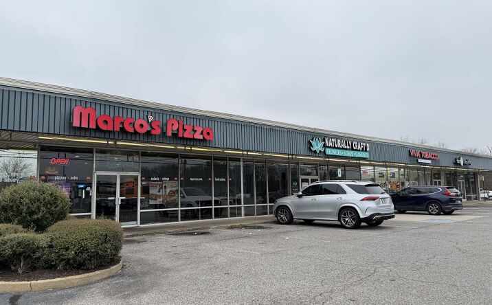 Pictures of Retail, Office property located at 5724-5760 Stage Road, Memphis, TN 38134 for lease - image #1