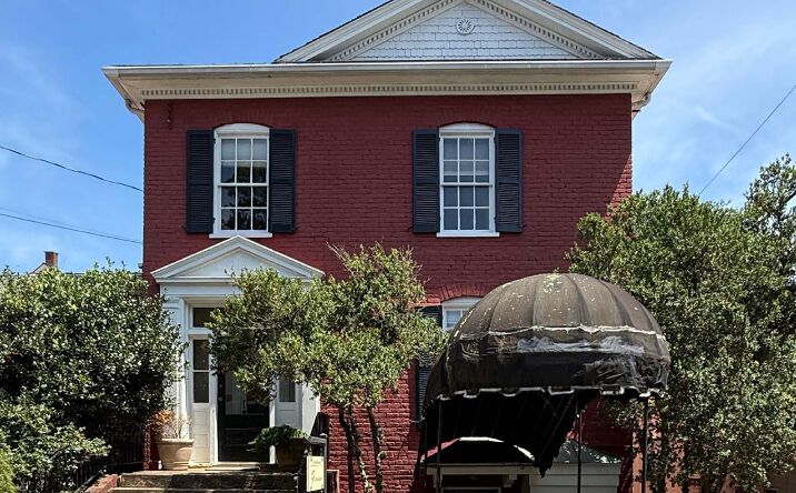 Pictures of Office property located at 216 3rd St NE, Charlottesville, VA 22902 for lease - image #1