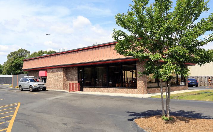 Pictures of Retail, Restaurant property located at 4113 Rivers Ave, Charleston, SC 29405 for lease - image #1