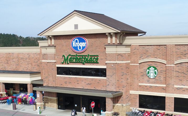 Pictures of Retail property located at 1943 Jesse Jewell Pkwy, Gainesville, GA 30501 for lease - image #1