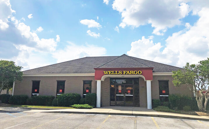 Pictures of Retail, Office property located at 550 Bel Air Blvd, Mobile, AL 36606 for lease - image #1