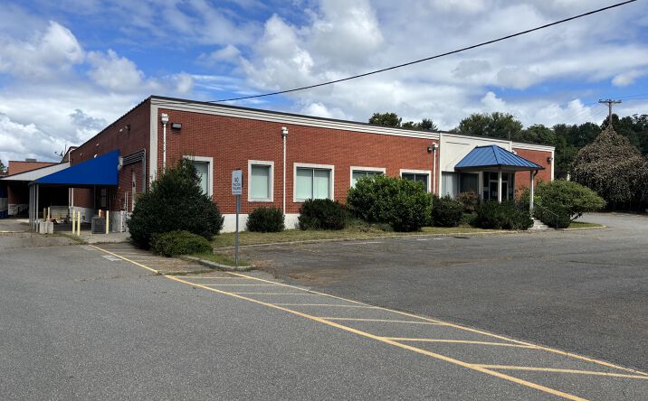 Pictures of Office property located at 1000 Robins Road Suite A Lynchburg, Virginia, Lynchburg, US 24504 for lease - image #1