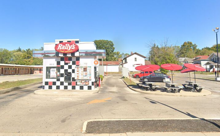 Pictures of Retail, Restaurant property located at 2510 E Main St, Springfield, OH 45503 for lease - image #1