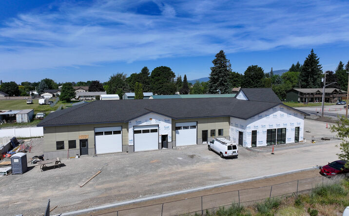 Pictures of Retail, Office, Industrial property located at 9409 N Aerial Cir, Hayden, ID 83835 for lease - image #1