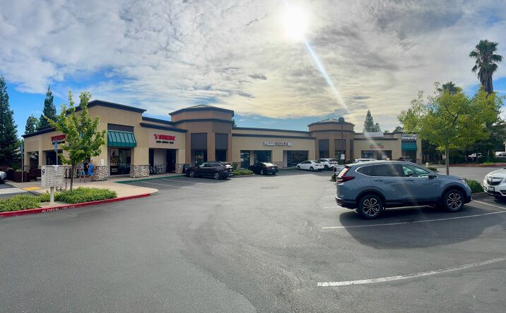 Pictures of Retail property located at 7610 Folsom-Auburn Rd, Folsom, CA 95630 for lease - image #1