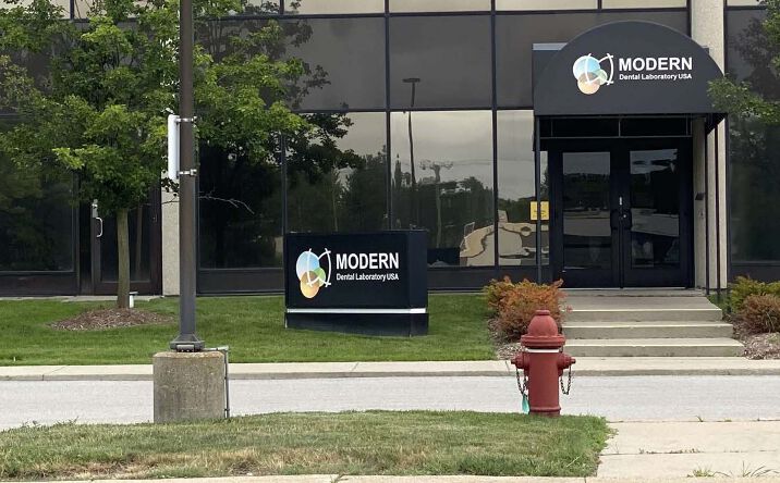 Pictures of Office property located at 500 Stephenson Hwy, Troy, MI 48083 for lease - image #1