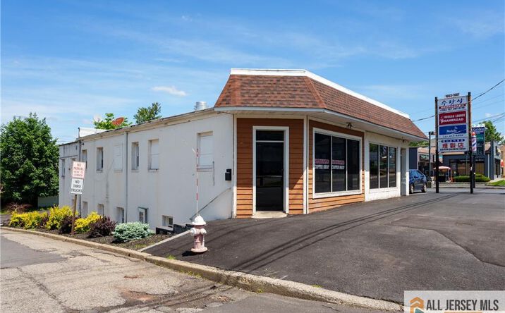Pictures of Land property located at 1663 Lincoln Highway #RT27, Edison, NJ 08817 for lease - image #1